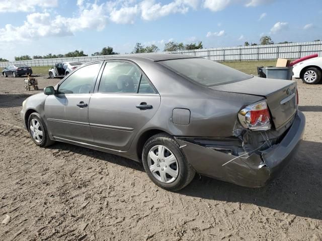 2005 Toyota Camry LE