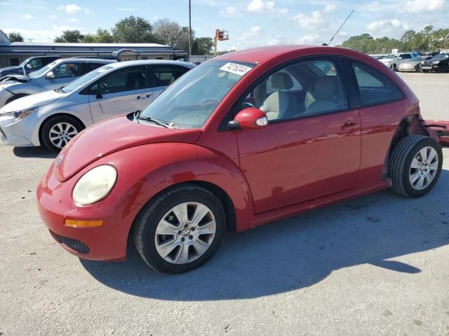 2009 Volkswagen New Beetle S