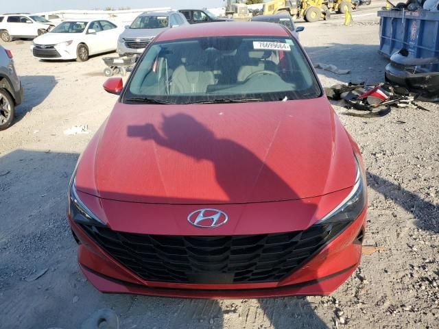 2022 Hyundai Elantra SEL