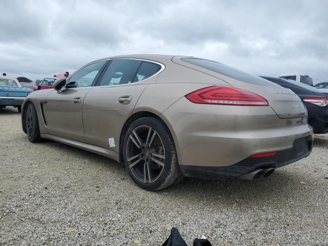 2016 Porsche Panamera S