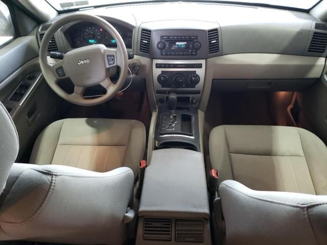 2006 Jeep Grand Cherokee Laredo