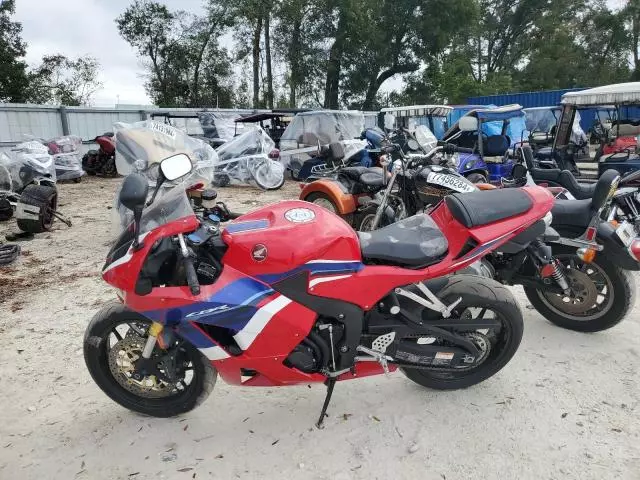 2024 Honda CBR600 RR