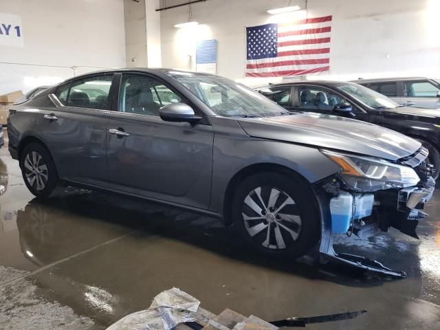 2019 Nissan Altima S