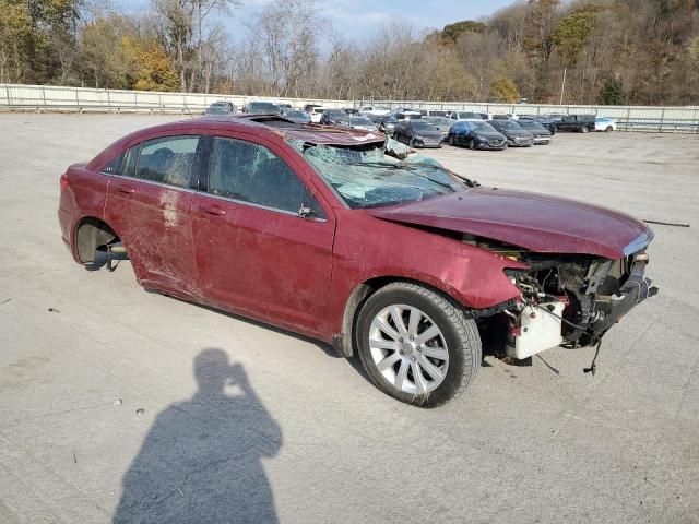 2013 Chrysler 200 Touring