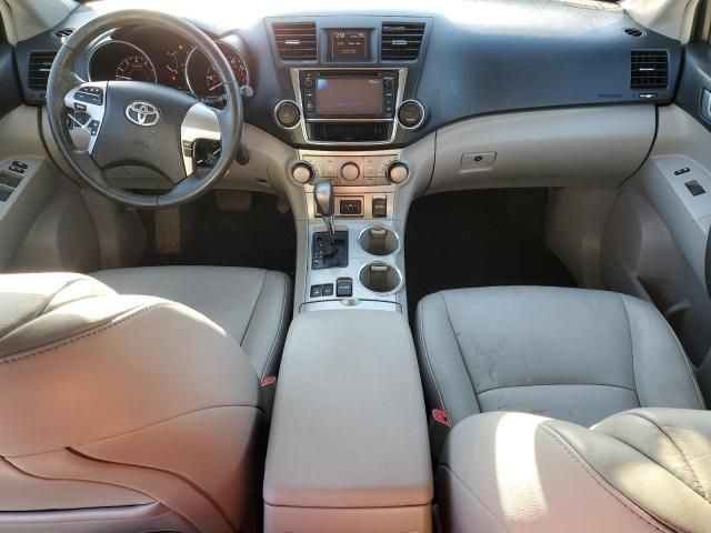 2013 Toyota Highlander Base