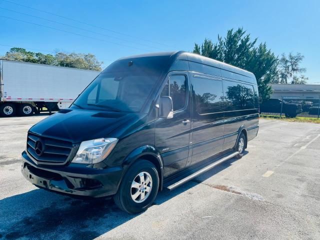 2014 Mercedes-Benz Sprinter 2500