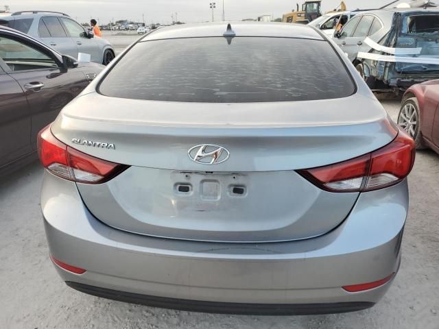 2015 Hyundai Elantra SE