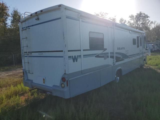 2003 Workhorse Custom Chassis Motorhome Chassis W22