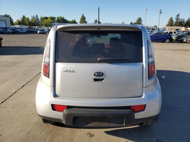 2011 KIA Soul +