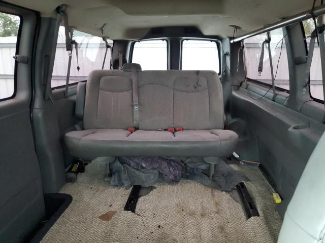 2004 Chevrolet Express G3500