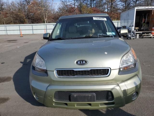 2011 KIA Soul +