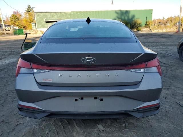 2021 Hyundai Elantra SE