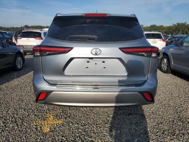 2022 Toyota Highlander Platinum