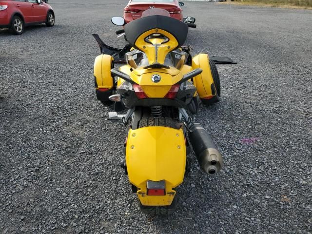 2009 Can-Am Spyder Roadster RS