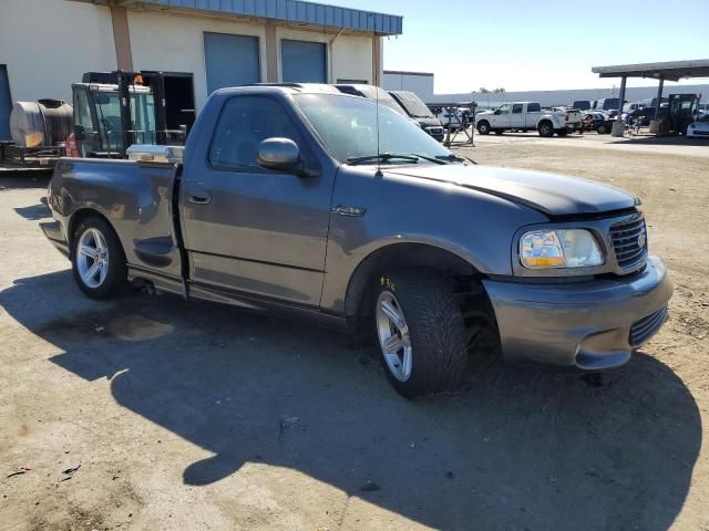 2004 Ford F150 SVT Lightning