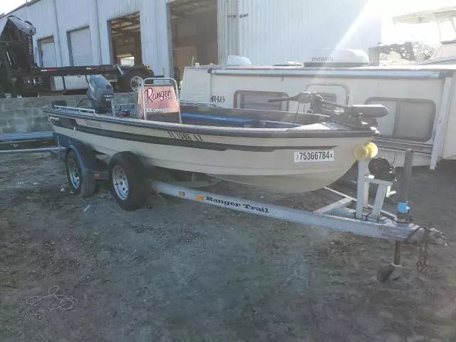 1989 Land Rover Boat