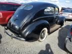 1940 Ford Sedan