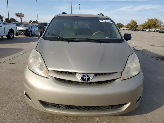 2008 Toyota Sienna CE