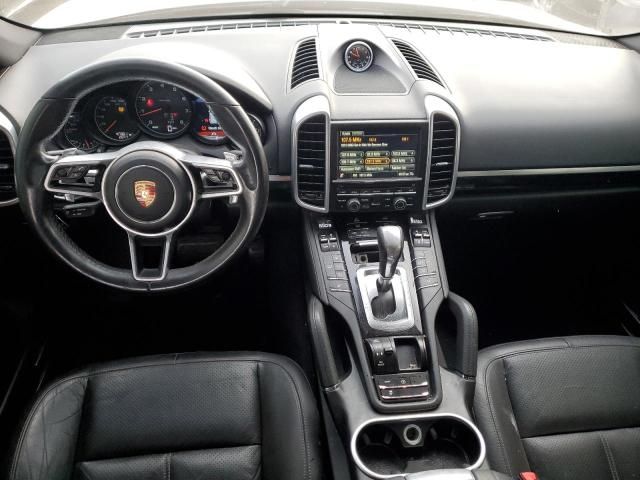 2016 Porsche Cayenne