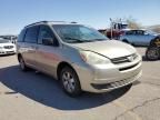 2004 Toyota Sienna CE