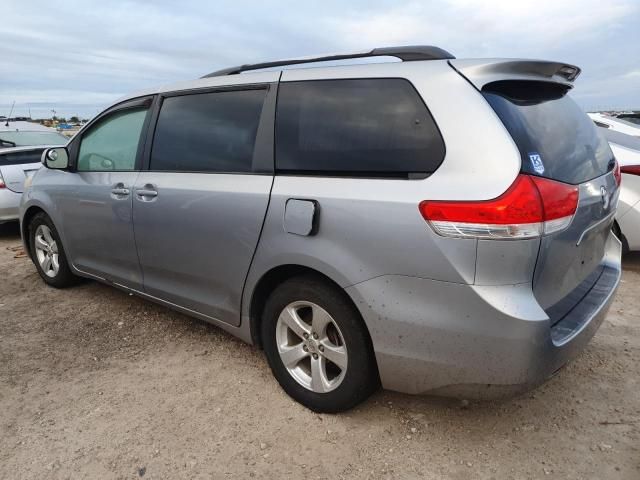 2012 Toyota Sienna LE