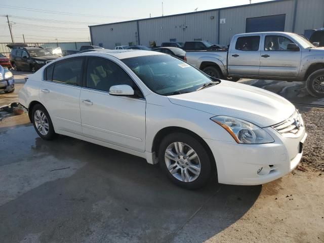 2010 Nissan Altima Base