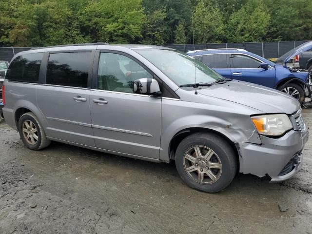 2013 Chrysler Town & Country Touring