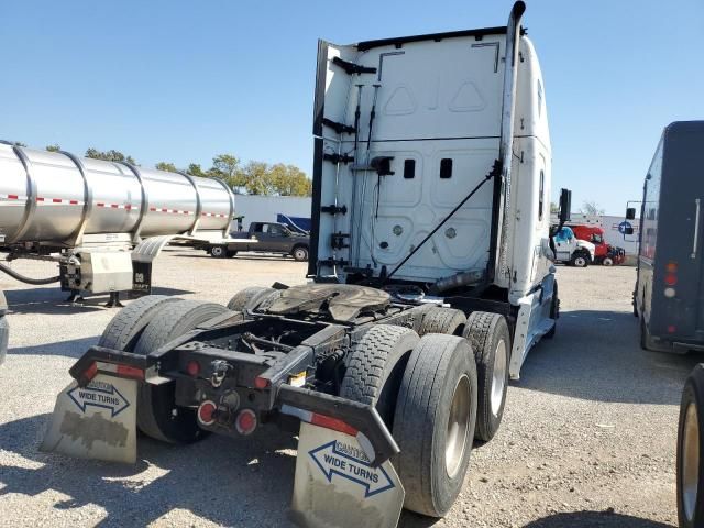 2016 Freightliner Cascadia 125