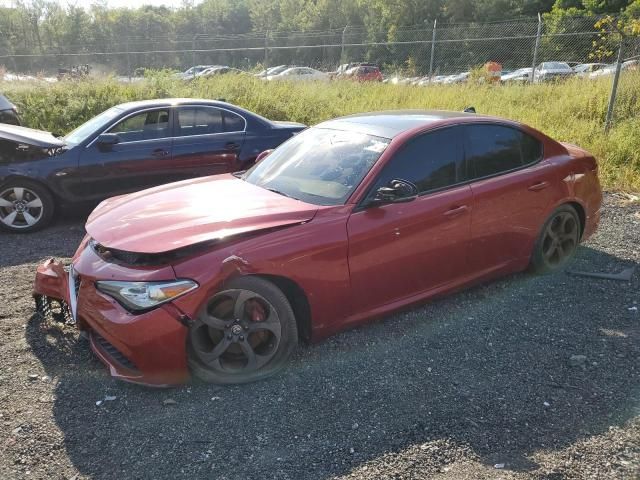 2017 Alfa Romeo Giulia TI Q4