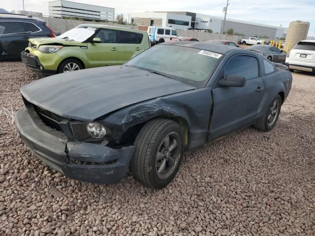 2005 Ford Mustang