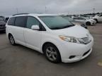 2016 Toyota Sienna LE