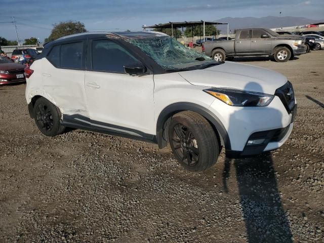 2020 Nissan Kicks SR