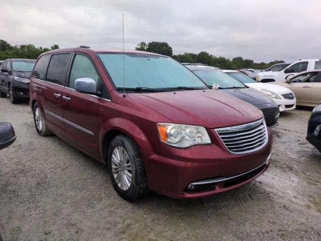 2013 Chrysler Town & Country Limited