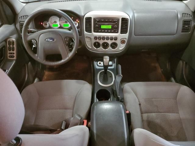 2005 Ford Escape HEV