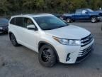 2017 Toyota Highlander SE