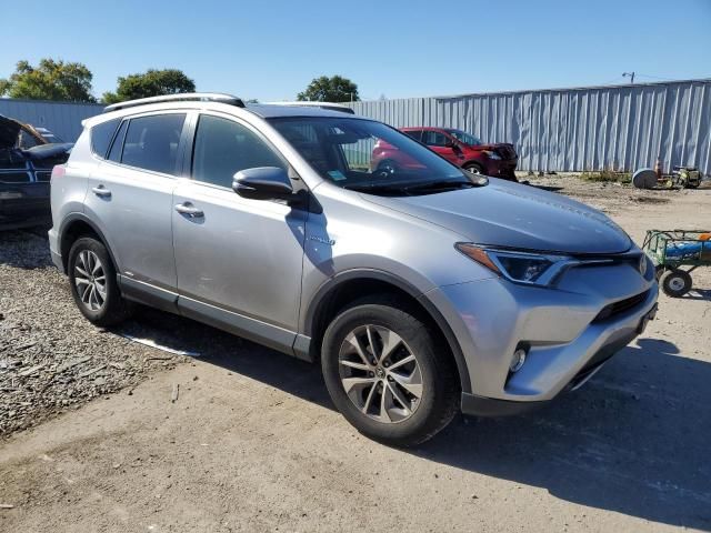 2017 Toyota Rav4 HV LE