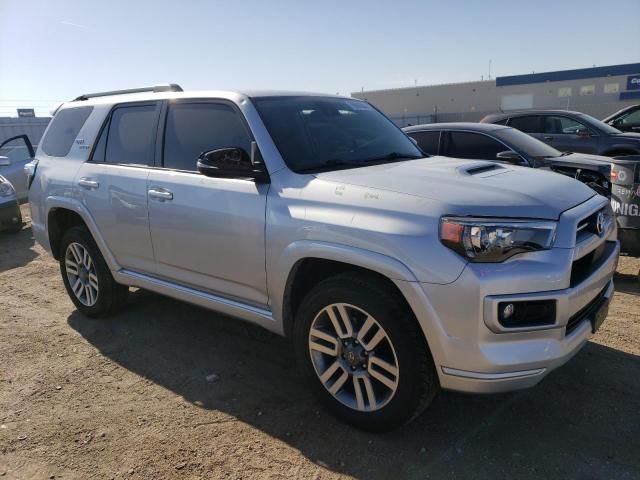 2023 Toyota 4runner SE