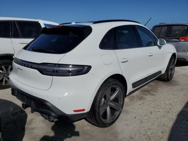 2024 Porsche Macan Base