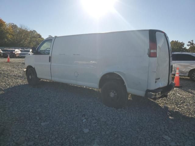 2013 Chevrolet Express G2