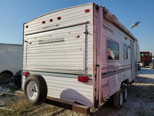 2000 Fleetwood Trailer