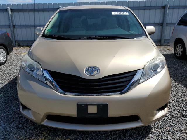 2012 Toyota Sienna LE