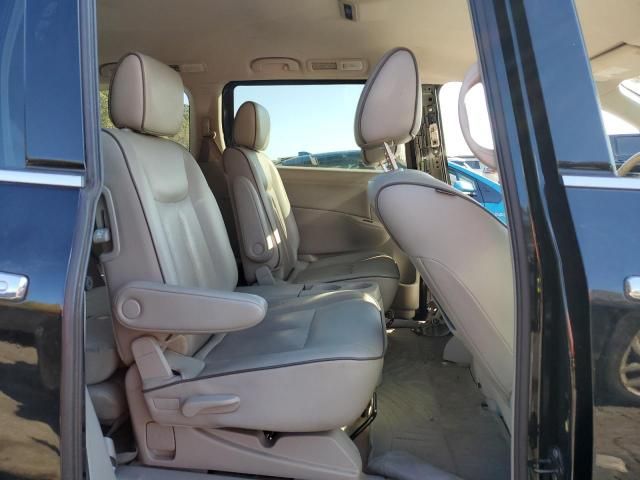 2015 Nissan Quest S