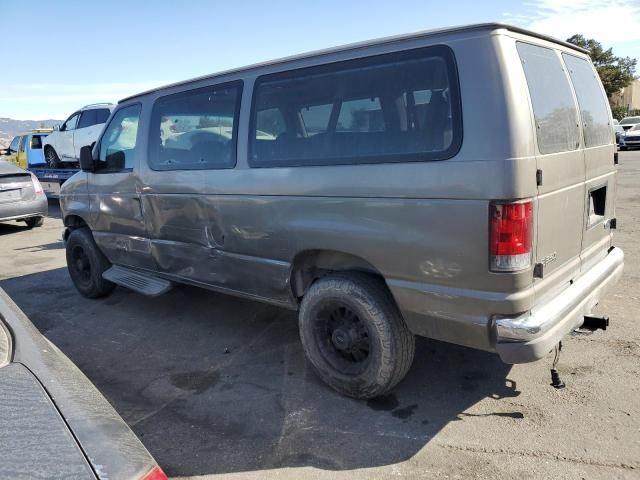 2003 Ford Econoline E350 Super Duty Wagon