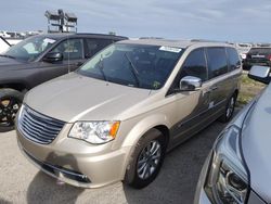 2015 Chrysler Town & Country Limited Platinum en venta en Riverview, FL