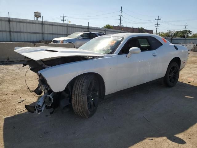 2017 Dodge Challenger SXT