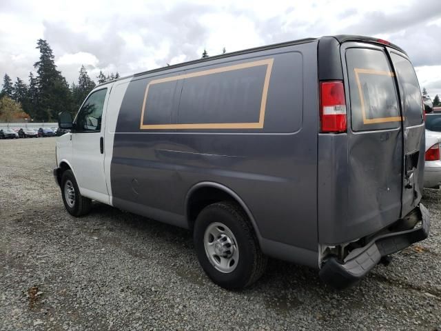 2017 Chevrolet Express G2500