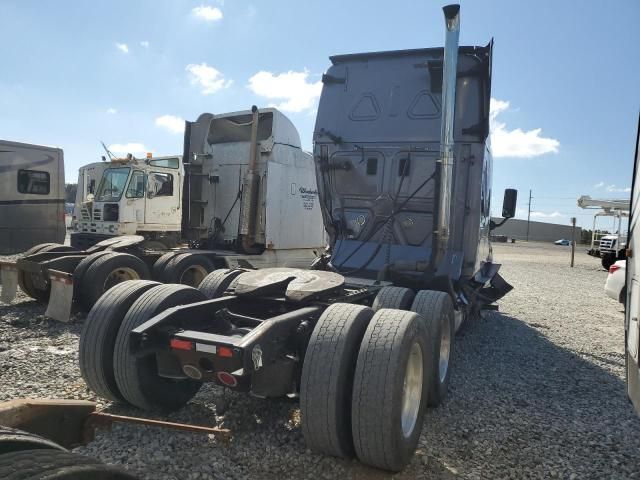 2016 Freightliner Cascadia 125