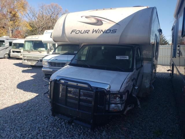 2019 Ford Econoline E350 Super Duty Cutaway Van