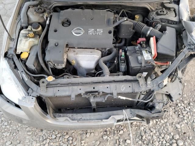 2003 Nissan Altima Base