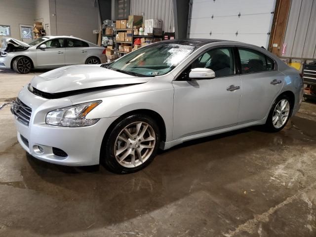 2010 Nissan Maxima S